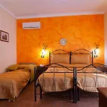 Salotto Di Athena Bed and breakfast 3*