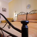 Salotto Di Athena 3*