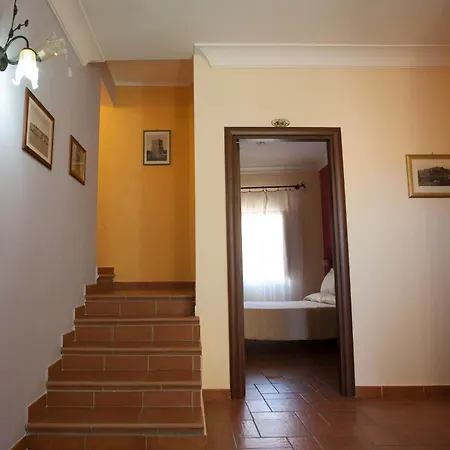 Salotto Di Athena Bed & Breakfast 4*