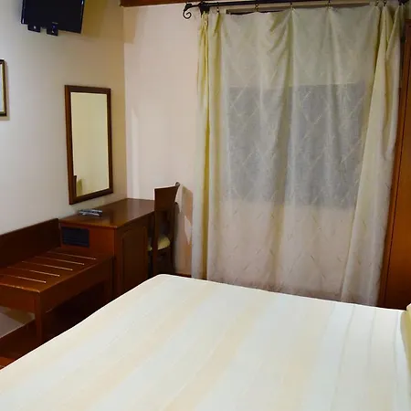 Salotto Di Athena